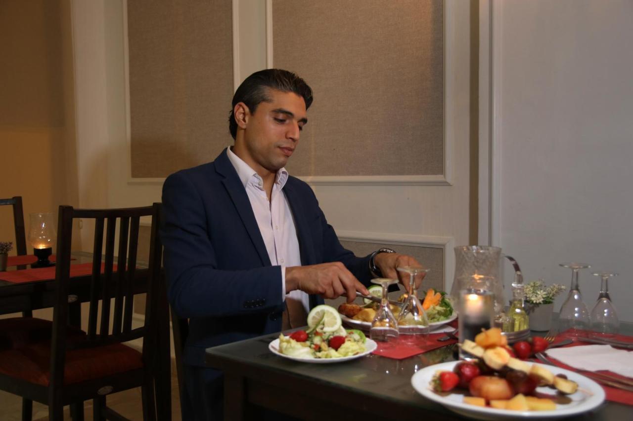 El Oumara Hotell Tunis Eksteriør bilde